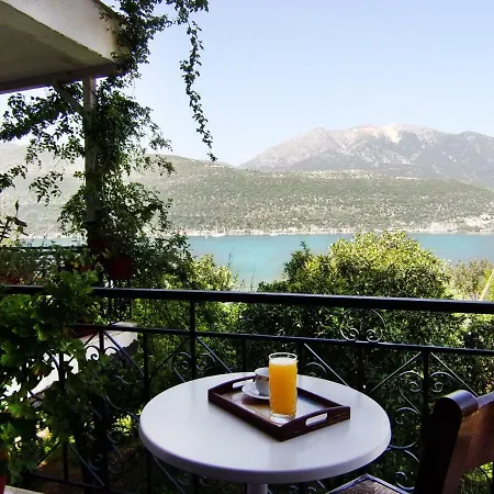 Vaso's Bay House Holiday home *